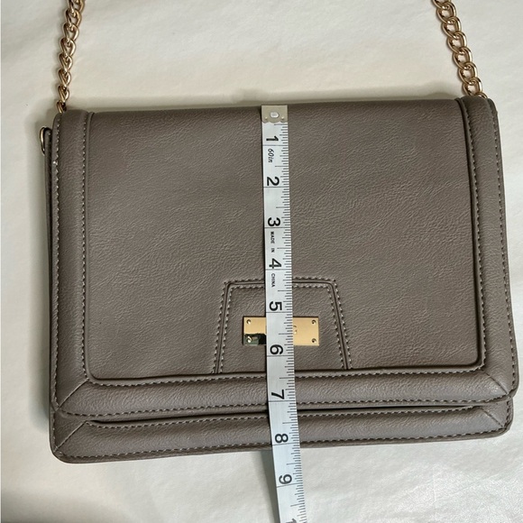 BCBG Chained Crossbody Bag in Taupe - Picture 12 of 13